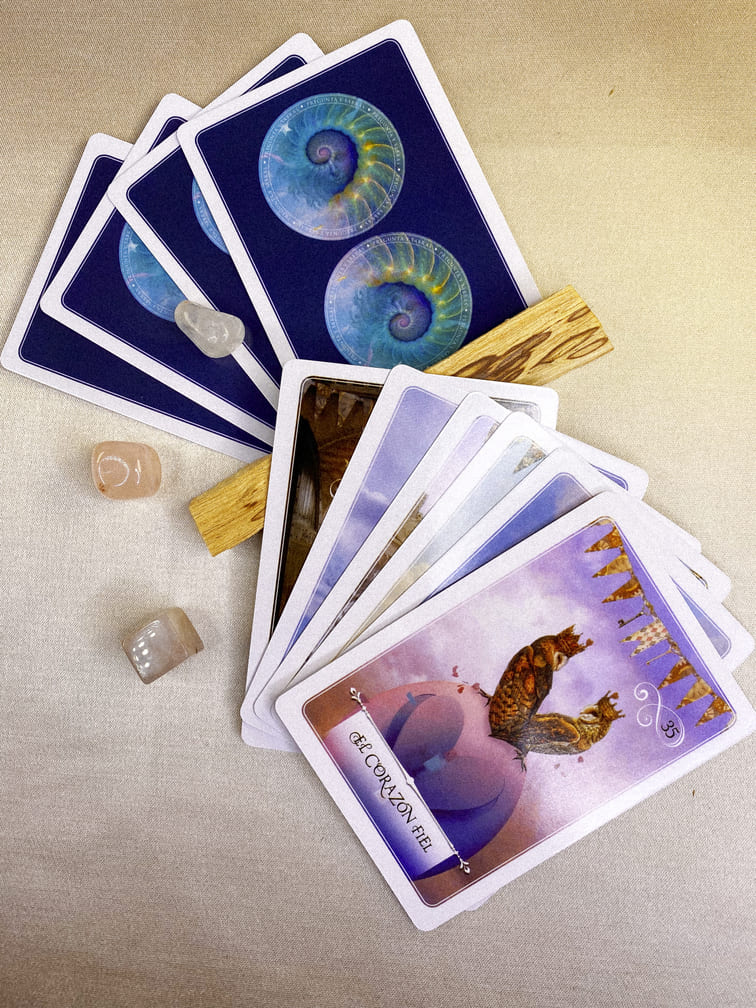 cartas-de-oraculo-en-espanol-tarot-de-mensajes-de-amor-y-fortuna