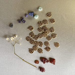 colgante-arbol-de-la-vida-dorado-en-acero-inoxidable