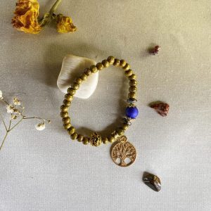 pulsera-de-cuentas-de-madera-natural-con-arbol-de-la-vida