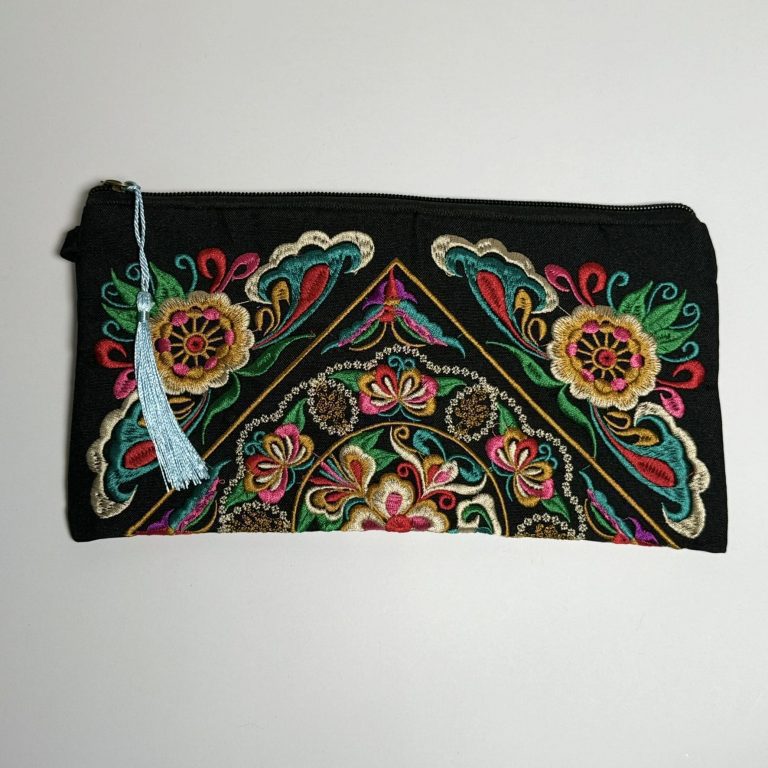 bolso bordado