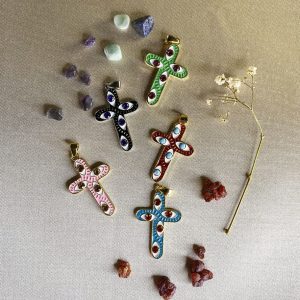 colgante-cruz-ojo-turco